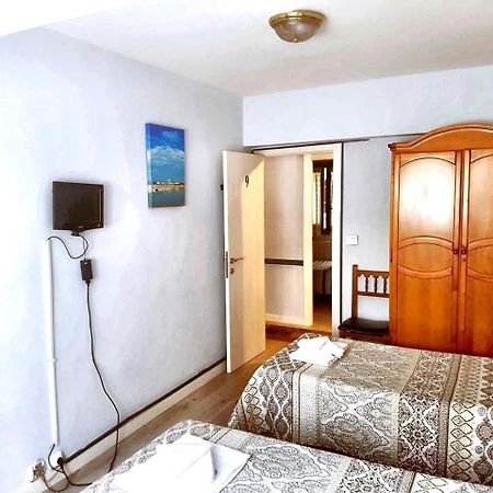 Hostal El Pesquero Burgo Kültér fotó