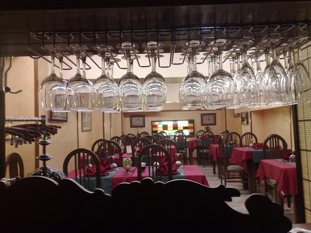 Hostal El Pesquero Burgo Kültér fotó