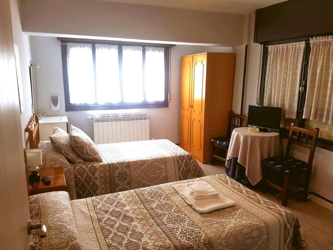 Hostal El Pesquero Burgo Kültér fotó